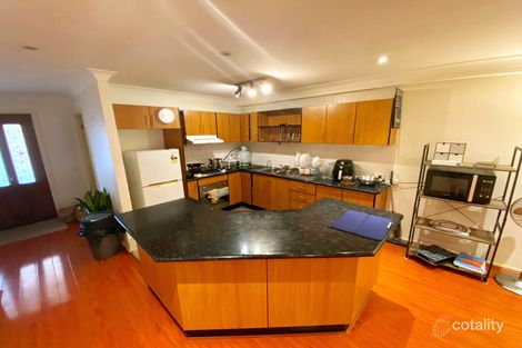 Property photo of 18 Merryweather Close Minto NSW 2566