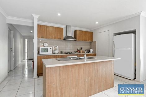 Property photo of 10 Keppel Way Point Cook VIC 3030