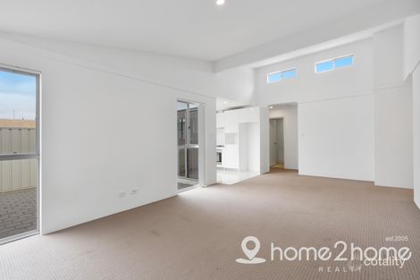 Property photo of 10 Memuru Street Southern River WA 6110