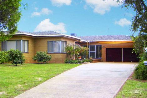 32 Macarthur St, Ashmont, NSW 2650