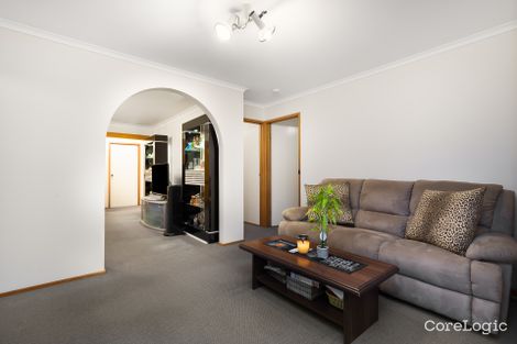 Property photo of 5 Cove Court Endeavour Hills VIC 3802