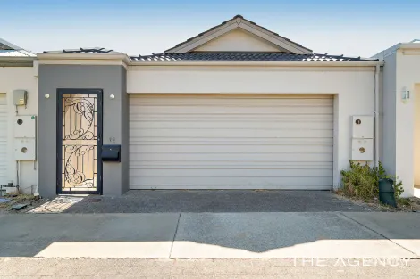 Property photo of 12 Parakeet Bend Baldivis WA 6171