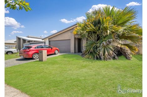 Property photo of 17 Cable Court Blacks Beach QLD 4740