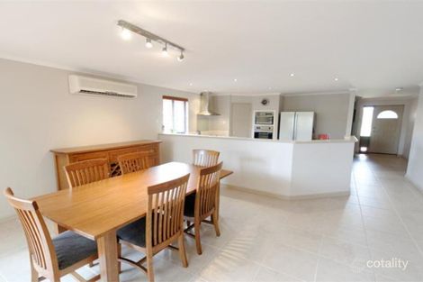 Property photo of 20 Rivett Way Brentwood WA 6153