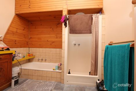 Property photo of 256 Gladstone Street Maryborough VIC 3465
