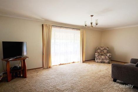 Property photo of 34 Timberi Drive Dubbo NSW 2830