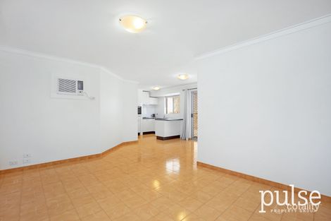 Property photo of 19/6 Pinewood Avenue Kardinya WA 6163