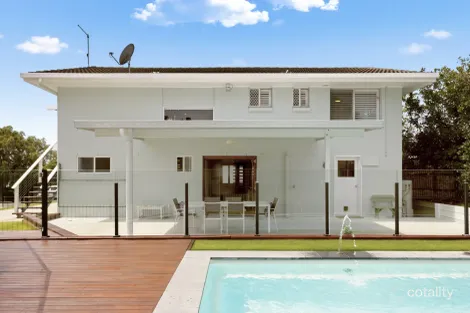 Property photo of 22 Windsor Avenue Shelly Beach QLD 4551