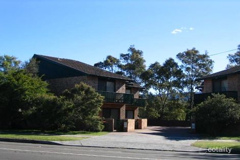 Property photo of 2/8-10 Farmborough Road Unanderra NSW 2526