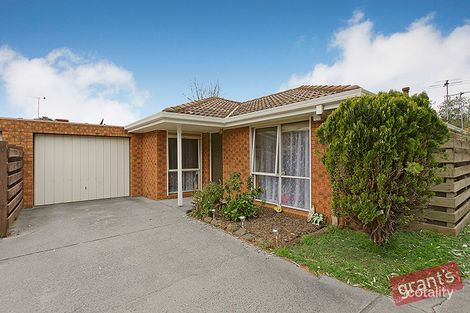 2/8 Lyall St, Cranbourne, VIC 3977