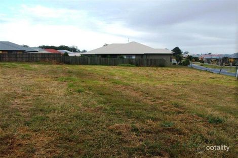 Property photo of 2 Kestrel Drive Highfields QLD 4352