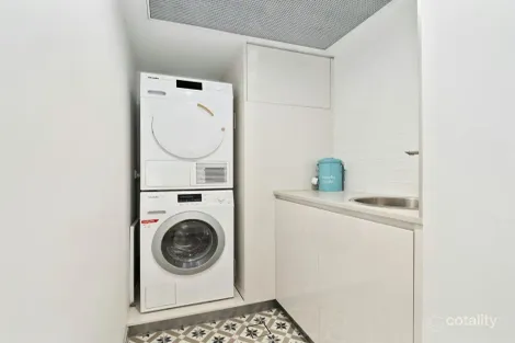 Property photo of 5/81-87 Arlington Esplanade Clifton Beach QLD 4879