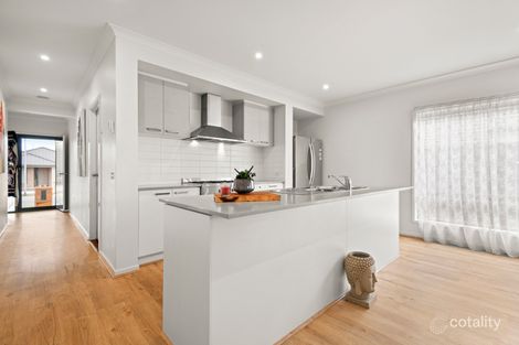 Property photo of 20 Bambra Way Wollert VIC 3750
