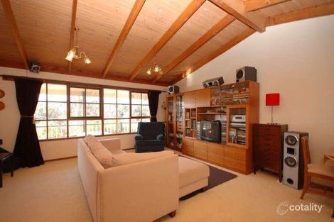 Property photo of 5 Keith Court Wandin North VIC 3139