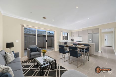 Property photo of 9/3 Austin Place Melton South VIC 3338
