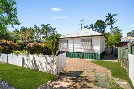 43 Callan St, Keperra, QLD 4054