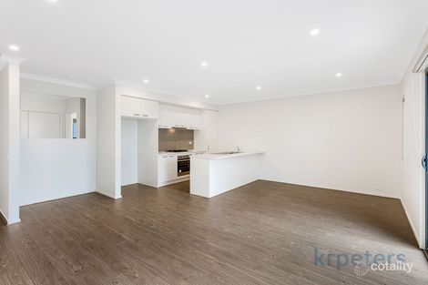 Property photo of 3 Tagore Walk Officer VIC 3809