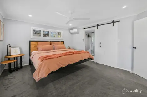 Property photo of 9 Windsor Court Deebing Heights QLD 4306