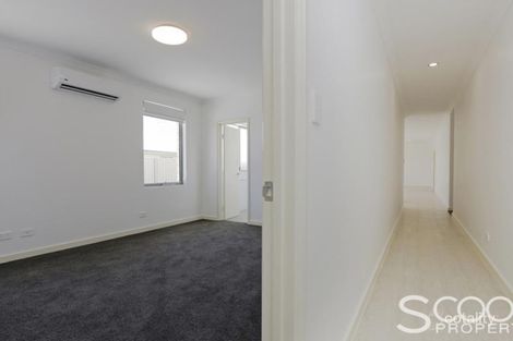 Property photo of 19 Laurina Way Beeliar WA 6164