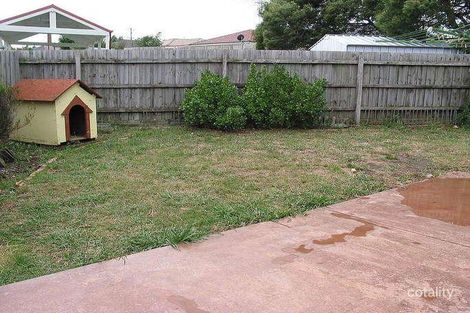 Property photo of 26 Manatoka Crescent Hampton Park VIC 3976