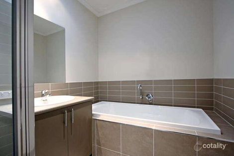 50 Oakland St, Mornington, VIC 3931