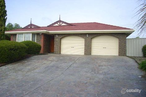 8 Boronia Ct, Craigmore, SA 5114