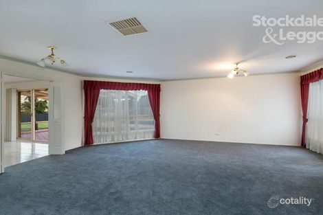 Property photo of 58 Halletts Way Bacchus Marsh VIC 3340