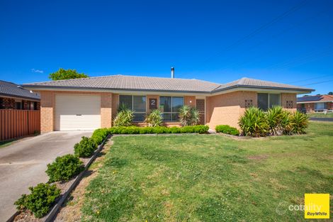 2 Alahna Dr, Armidale, NSW 2350