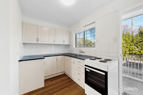 Property photo of 2/56 Lisson Grove Wooloowin QLD 4030