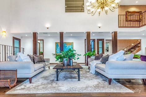 Property photo of 2056 The Circle Hope Island QLD 4212