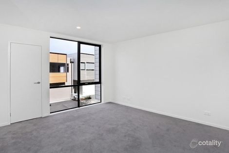 Property photo of 2/14 Horizon Drive Maribyrnong VIC 3032