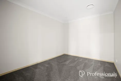 Property photo of 5 Sorensen Road Southside QLD 4570