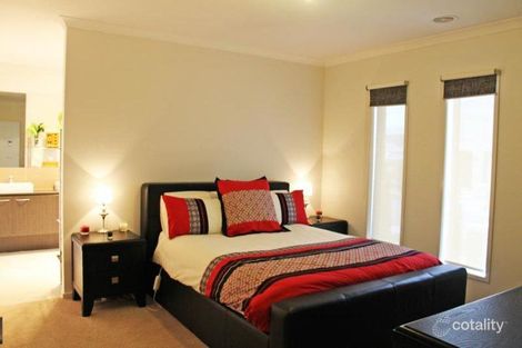 Property photo of 6 Stardust Way Wollert VIC 3750