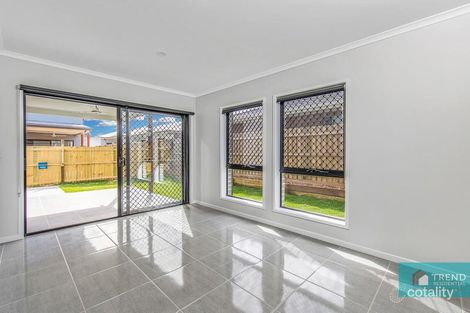 Property photo of 2/20 Riverview Parkway Griffin QLD 4503