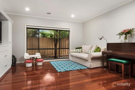 Property photo of 17 Casey Crescent Viewbank VIC 3084