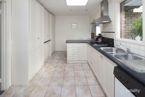 Property photo of 35 Frognal Drive Noble Park North VIC 3174