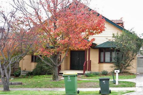 27 Redesdale Rd, Ivanhoe, VIC 3079