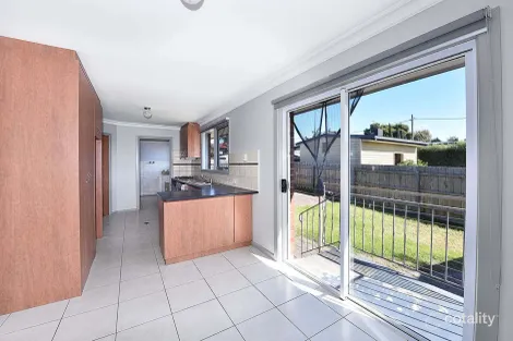 Property photo of 2 Burke Road Sunbury VIC 3429