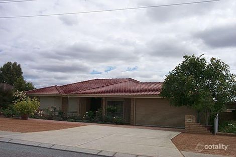 12 Redfox Cres, Huntingdale, WA 6110