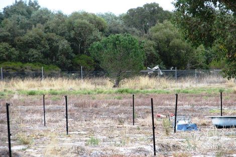 Property photo of 1 Staniland Street Orange Grove WA 6109