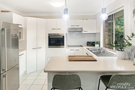 Property photo of 22 Banksia Circuit Forest Lake QLD 4078