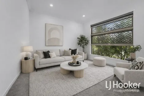 Property photo of 8 Flint Street Yarrabilba QLD 4207