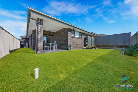 Property photo of 38 Crowley Boulevard Claymore NSW 2559