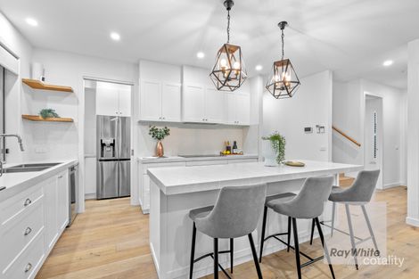 Property photo of 1204 Plenty Road Bundoora VIC 3083