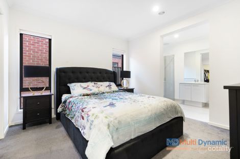30 Elvire Rd, Craigieburn, VIC 3064