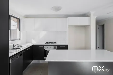 10 Churchill Cct, Barrack Heights, NSW 2528