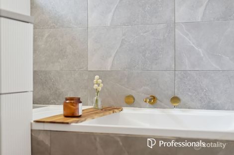 Property photo of 38 Aralia Way Forrestfield WA 6058