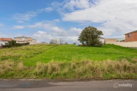 Property photo of 35 Auklet Road Mount Hutton NSW 2290