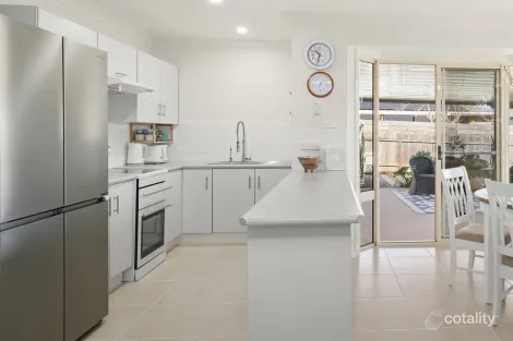 Property photo of 18 Cairncross Place Port Macquarie NSW 2444