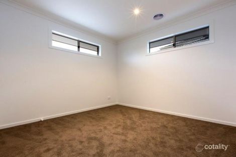 Property photo of 28A Lyall Road Berwick VIC 3806